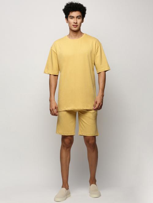 men round neck shorts & t-shirt co-ord set - 20325295 - Standard Image - 0