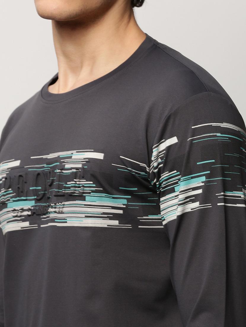 mens chest print sweatshirt - 20325370 - Standard Image - 5