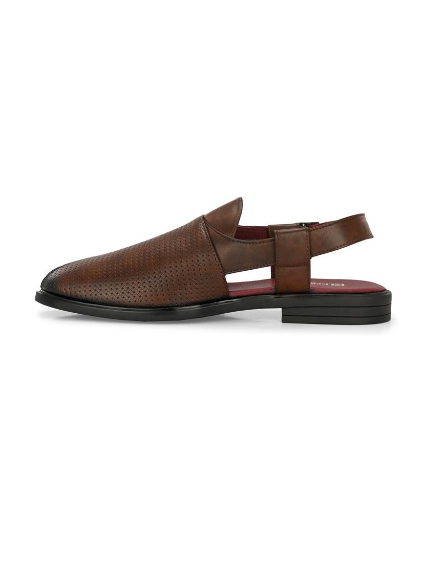 men back strap sandal - 20325583 - Standard Image - 3