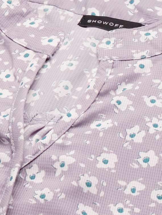 lavender floral print plus size top - 20325909 -  Standard Image - 5