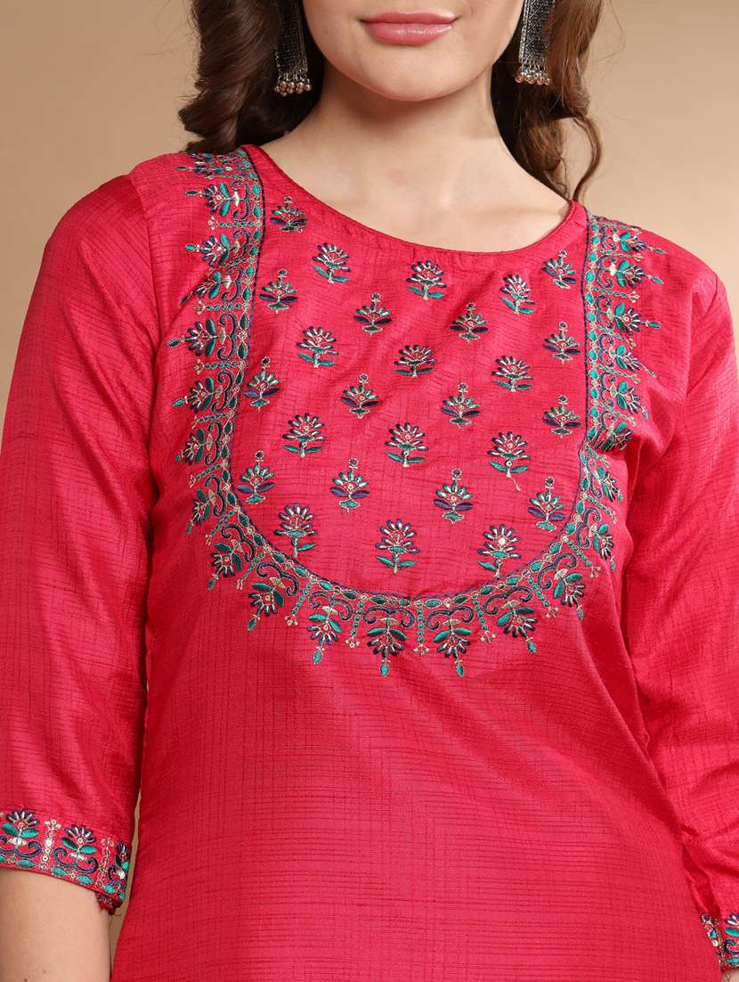 women three quarter sleeve kurta pant with dupatta set - 20329859 -  Standard Image - 3