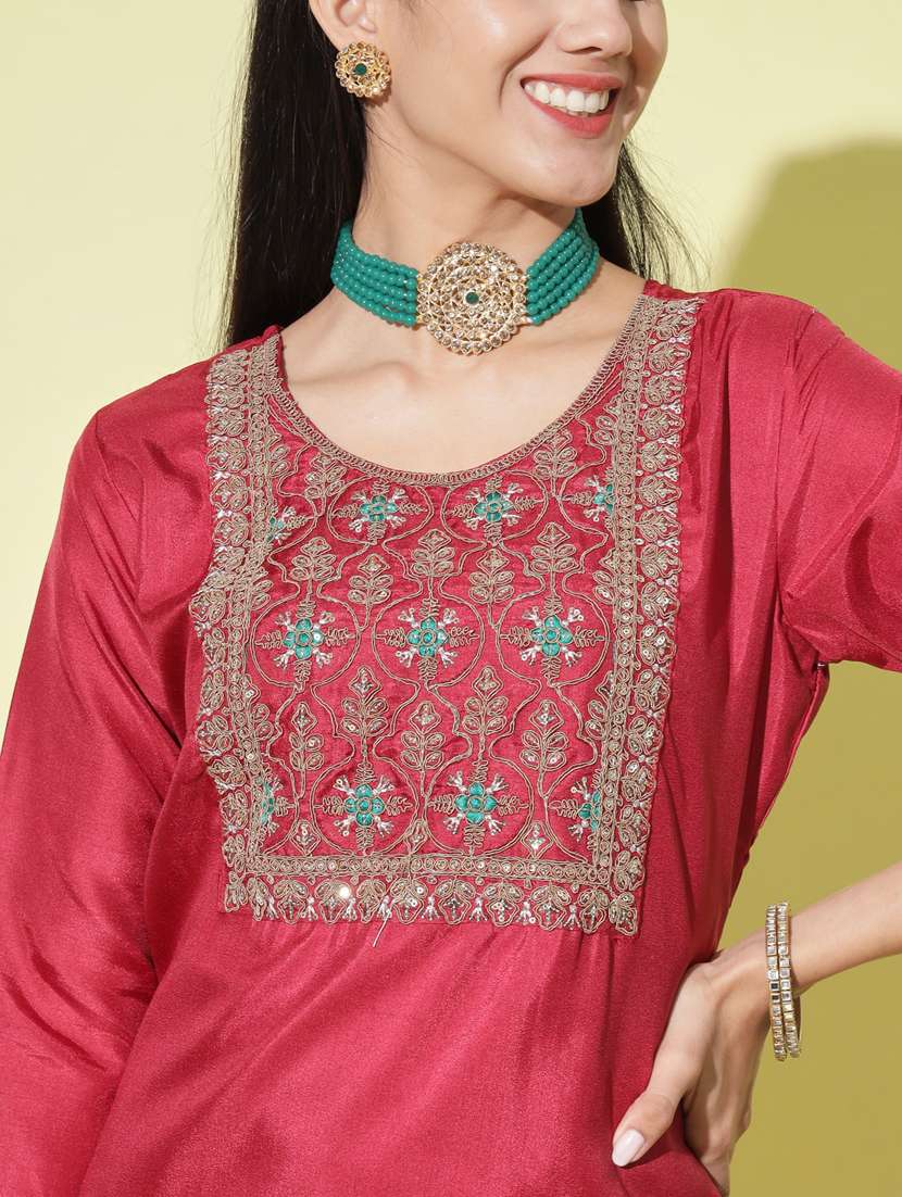 women three quarter sleeve kurta pant with dupatta set - 20329929 - Standard Image - 3