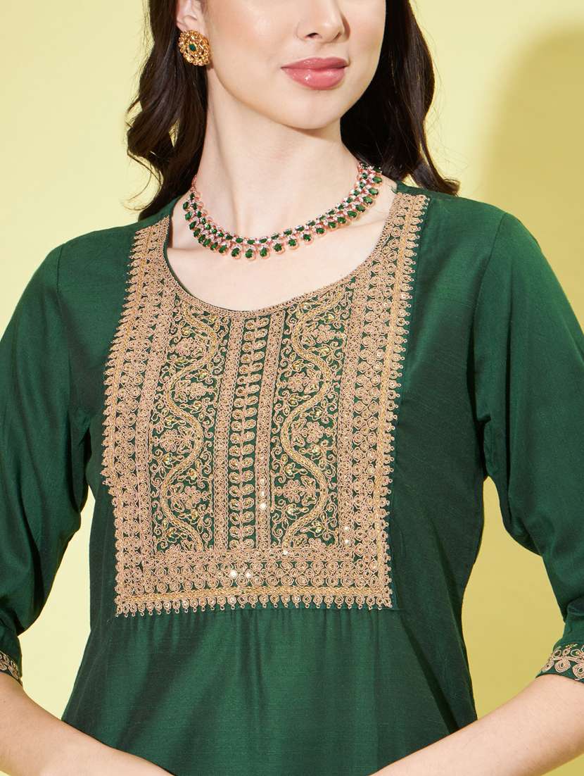 women three quarter sleeve kurta pant with dupatta set - 20329933 - Standard Image - 3