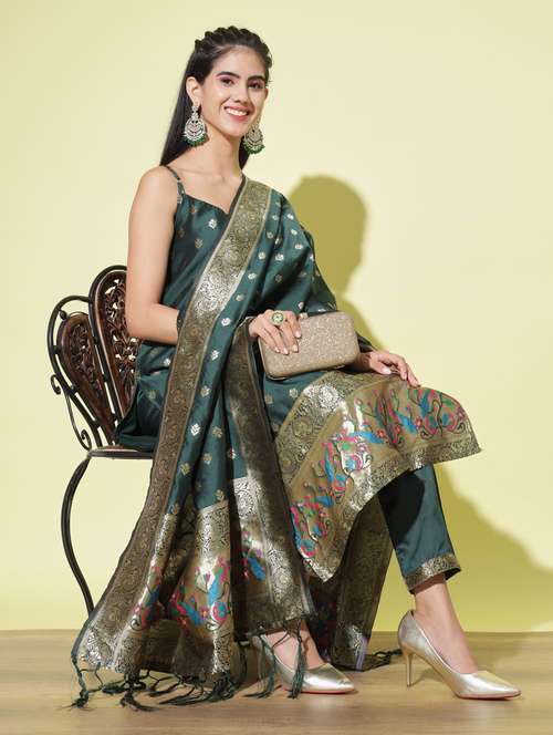 women green kurta pant set with dupatta - 20329960 -  Standard Image - 0