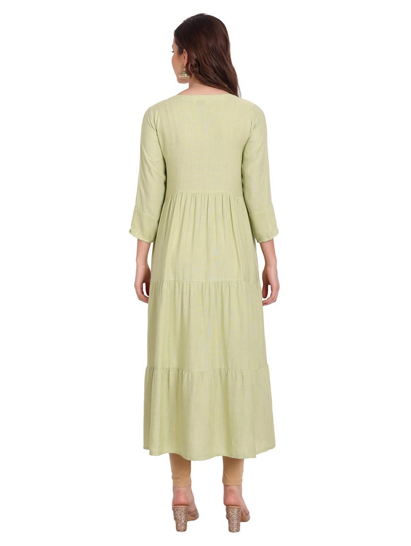 women green notch neck tiered kurta - 20331542 - Standard Image - 3