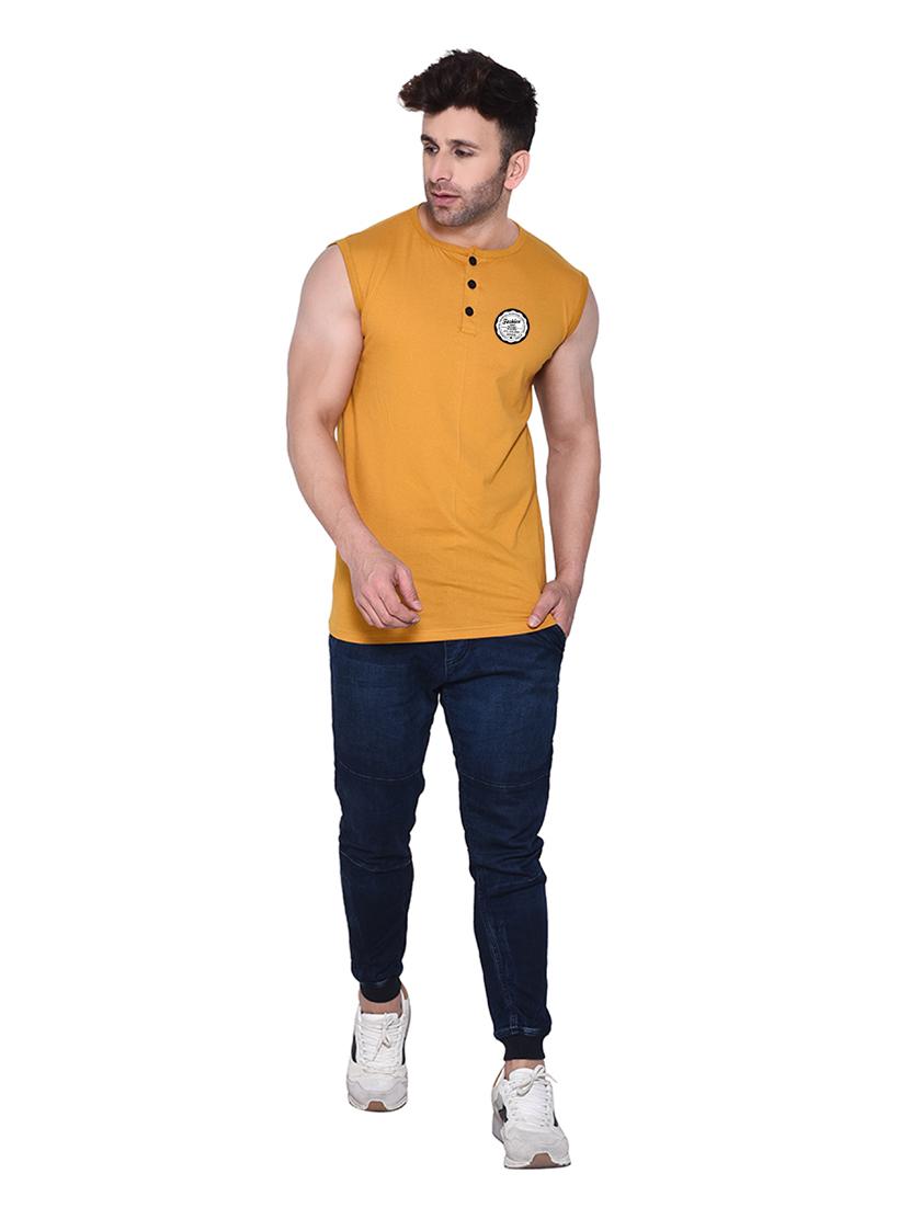 round neck solid sleeveless regular t-shirt - 20345093 - Standard Image - 3