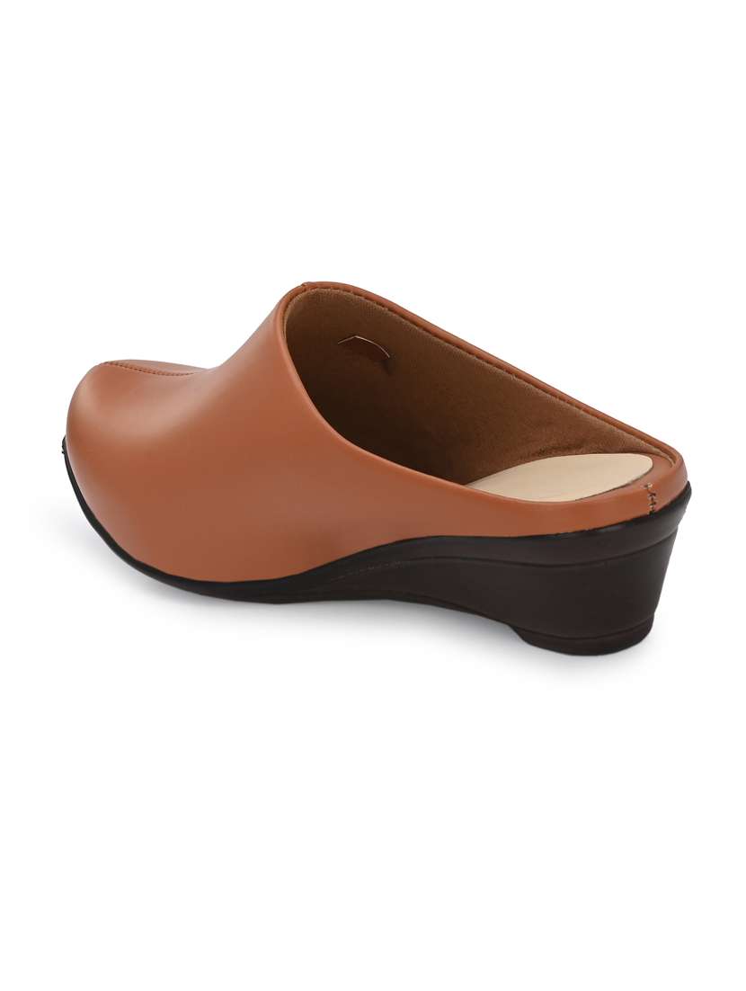 Women Solid Tan Wedge Heel Mule