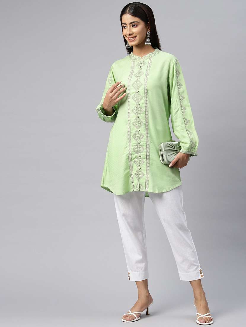 women green mandarin neck a-line kurti - 20345236 -  Standard Image - 3