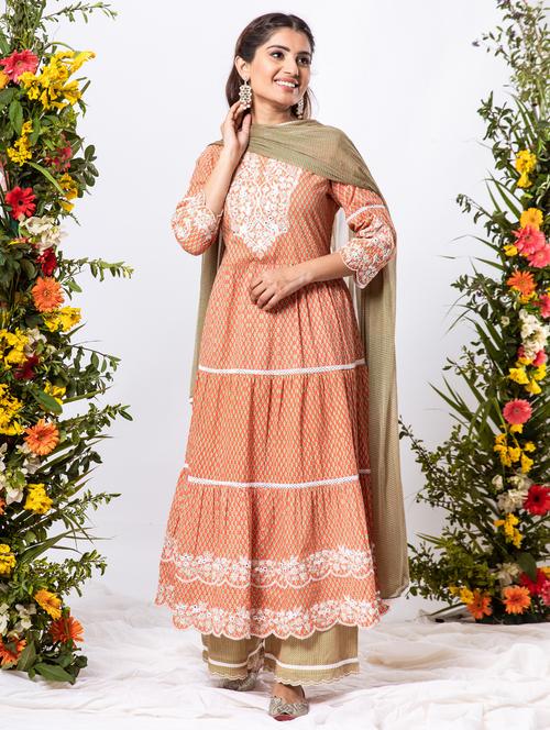 orange three quarter sleeve kurta dupatta set - 20349673 -  Standard Image - 0