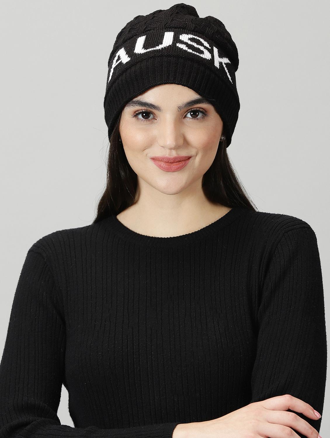 black wool cap - 20362180 -  Zoom Image - 0
