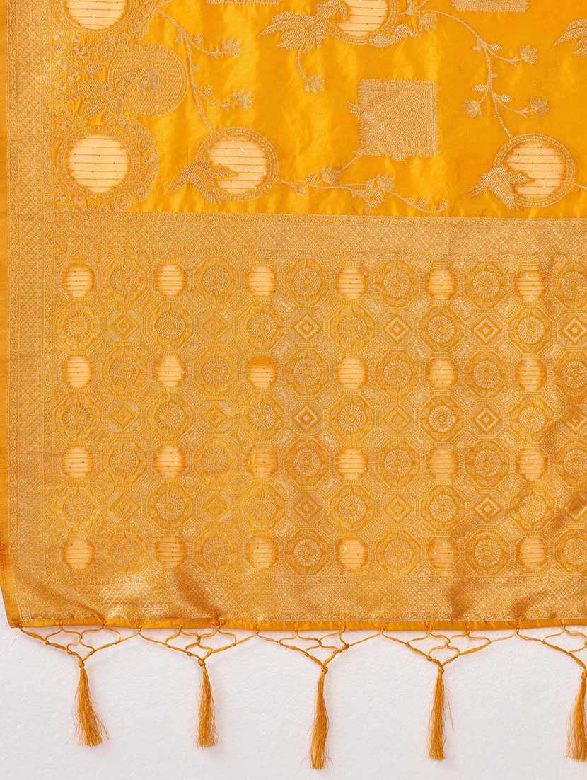 orange colored banarasi saree with blouse - 20367469 - Standard Image - 5