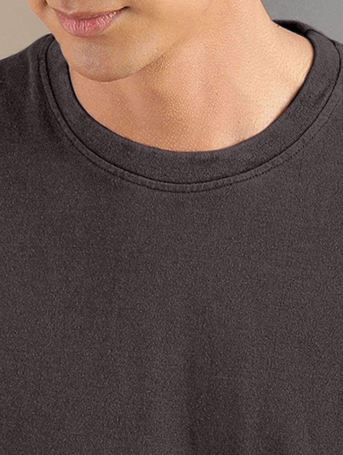 grey solid short sleeve t-shirt - 20367741 -  Standard Image - 3