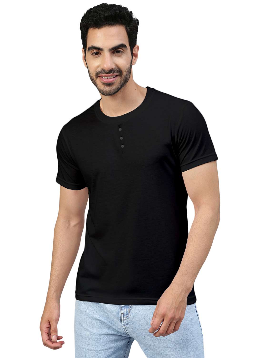 black solid round neck t-shirt