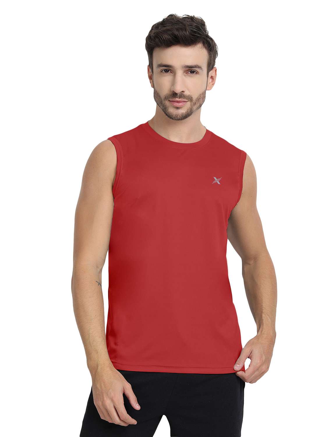 red sleeveles solid t-shirt