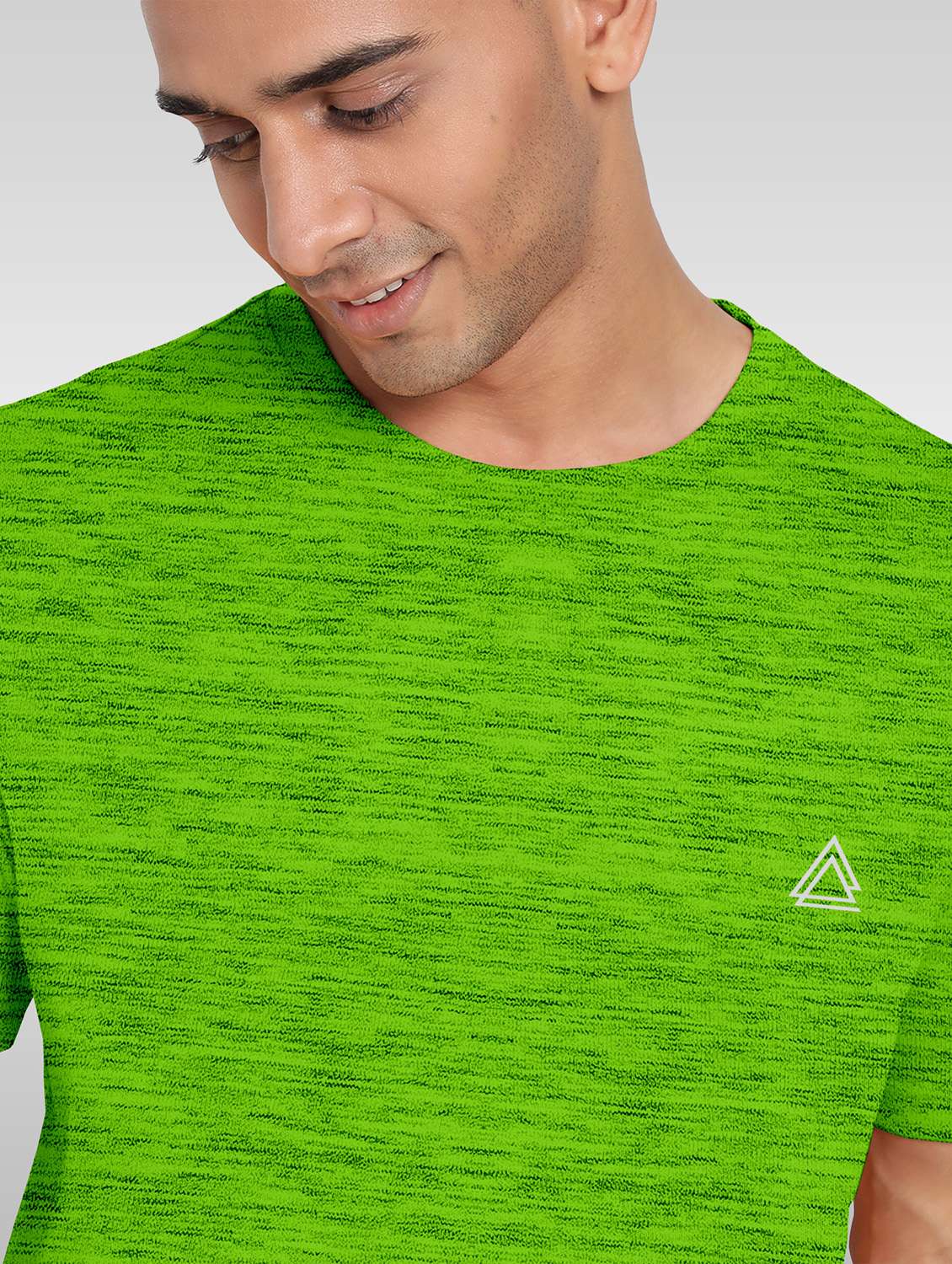 green solid short sleeve t-shirt - 20367866 -  Standard Image - 3