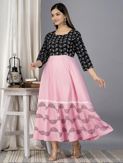 pink colored flared kurta - 20369316 - Standard Image - 0