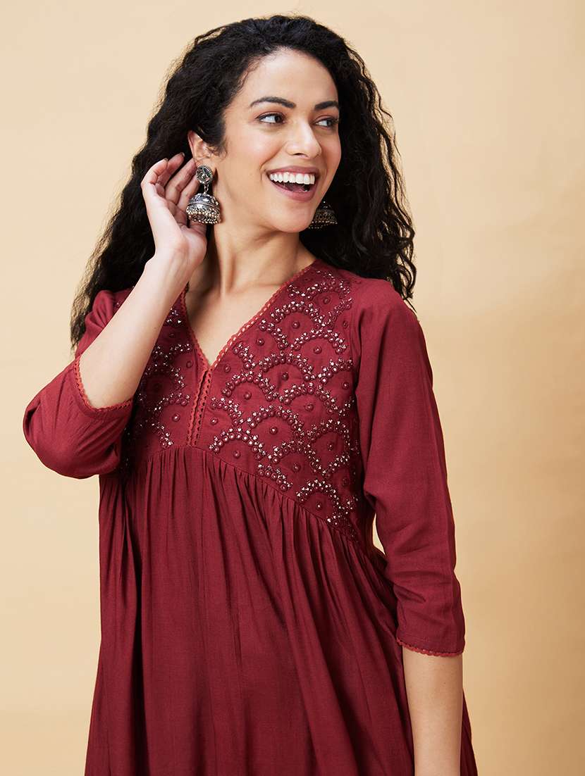 women maroon viscose a-line kurta - 20375074 -  Standard Image - 3
