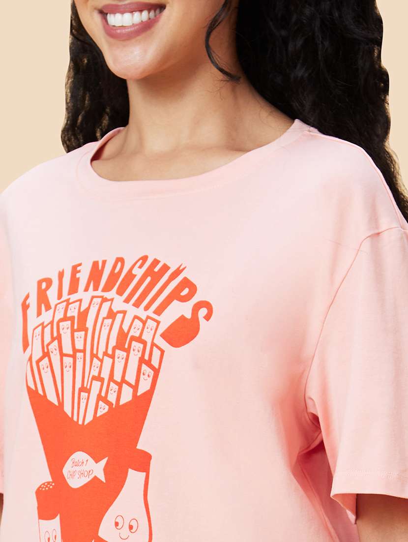 women's chest print round neck t-shirt - 20375094 -  Standard Image - 5