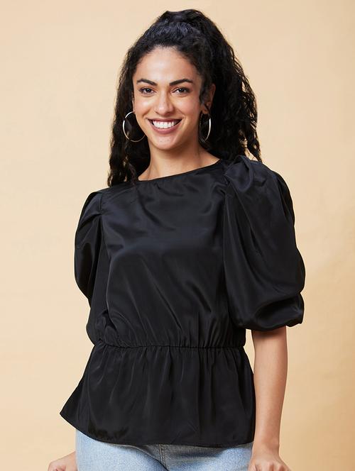 black solid regular top - 20375104 -  Standard Image - 0