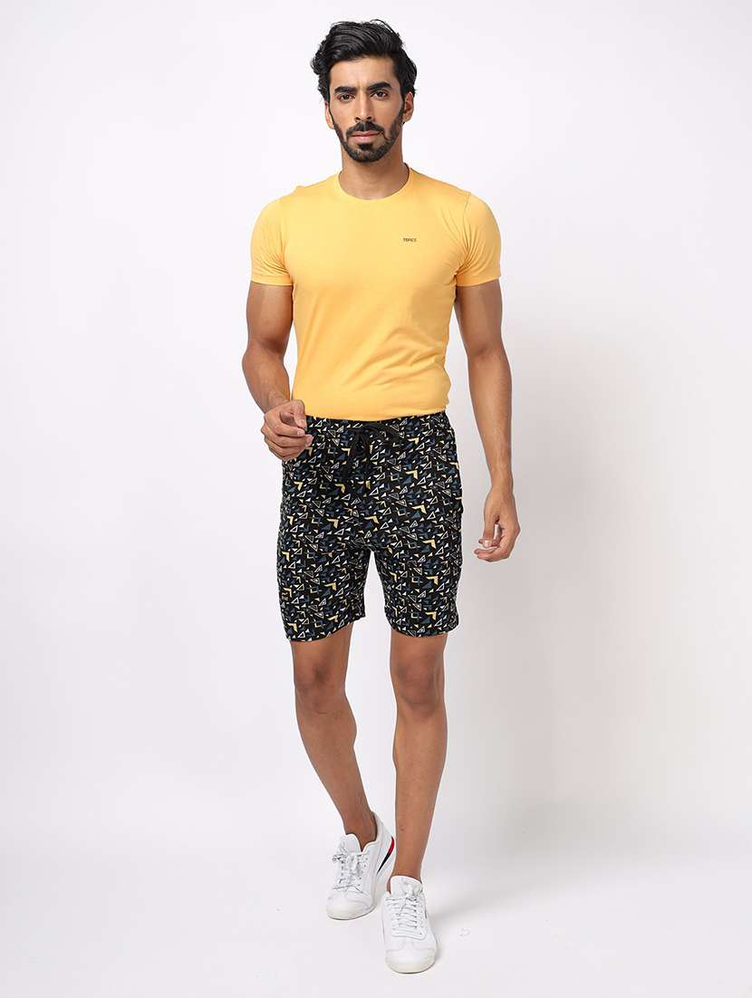 men black printed regular fit shorts - 20376757 -  Standard Image - 3
