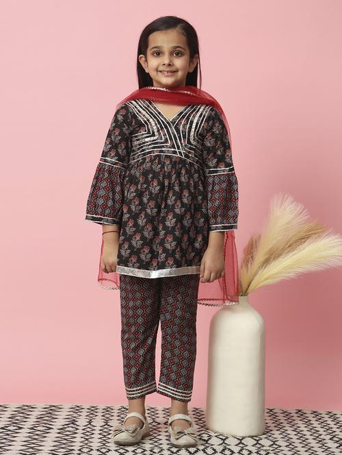 floral kurta pant with dupatta - 20381548 - Standard Image - 0