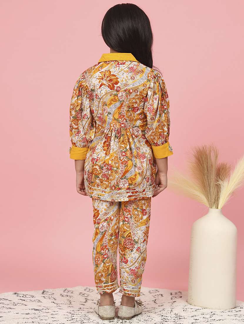 girls multi colored printed cotton suit set - 20381556 -  Standard Image - 3