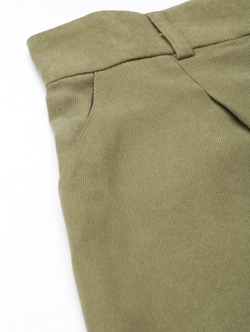 women solid cotton pleated trouser - 20382912 - Standard Image - 5