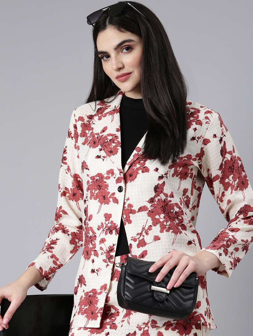 beige floral print bottom and coat co-ord set - 20382947 -  Standard Image - 3
