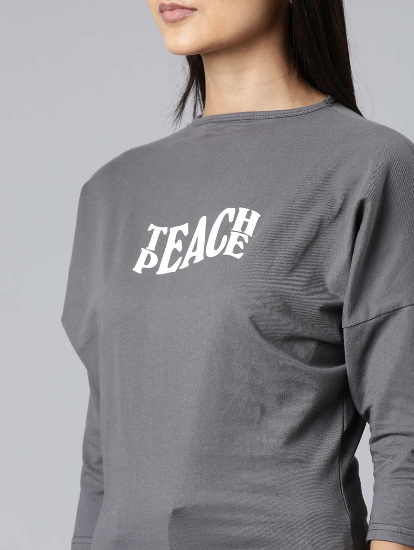 women's chest print crew neck t-shirt - 20382986 - Standard Image - 5