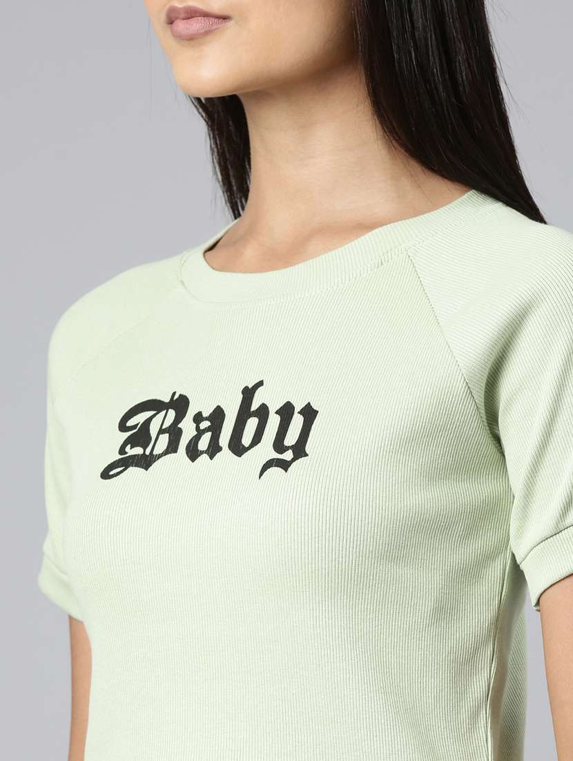 Women's Chest Print Round Neck T-shirt - 20382996 -  Standard Image - 5