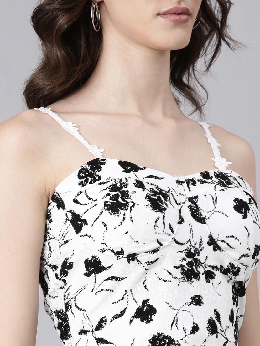 women multi color printed crepe crop top - 20383131 - Standard Image - 5