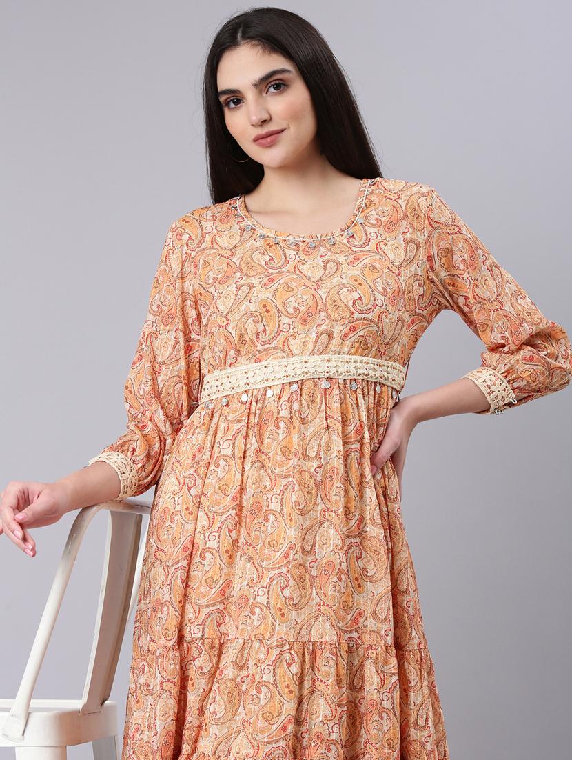 beige paisley print tiered dress - 20383367 - Standard Image - 3