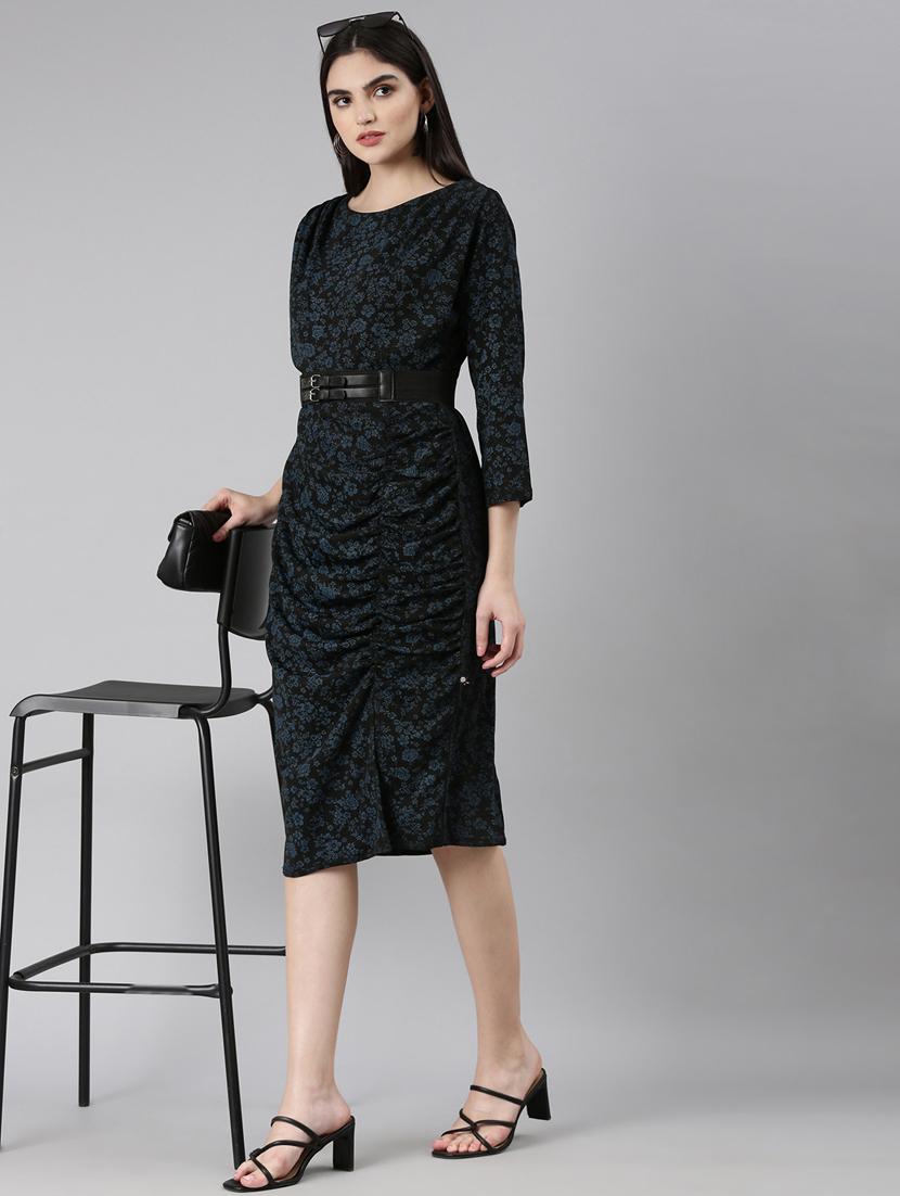 black self designed long sleeves dress - 20383437 - Standard Image - 3