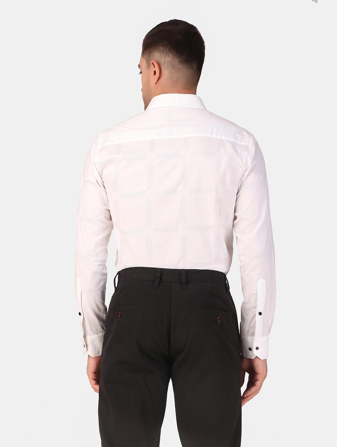men self design white slim fit cotton casual shirt - 20383547 - Standard Image - 3