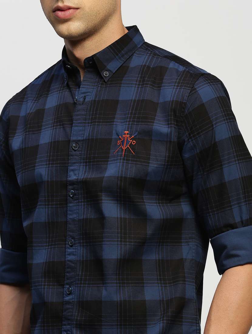 men navy blue checkered cotton blend casual shirt - 20383985 -  Standard Image - 5