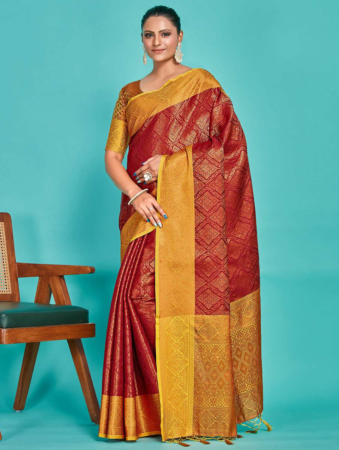 women's banarasi saree - 20384259 -  Zoom Image - 0