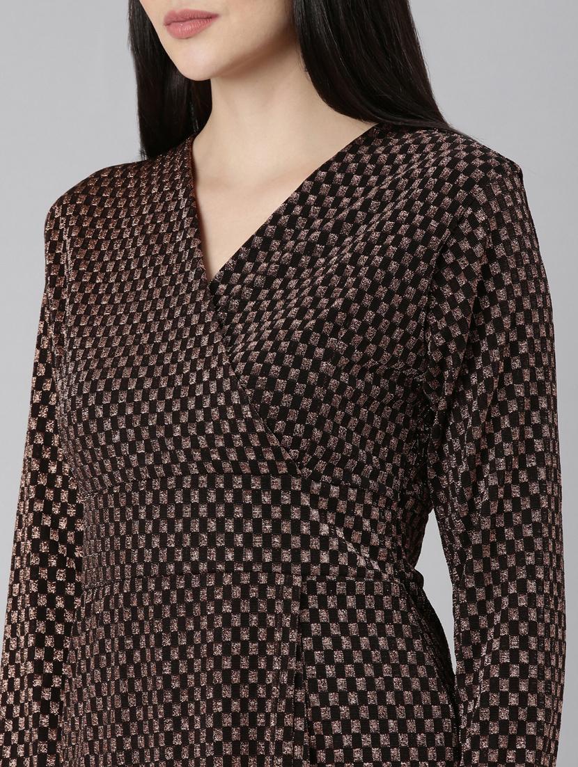 black self design wrap dress - 20384912 - Standard Image - 5