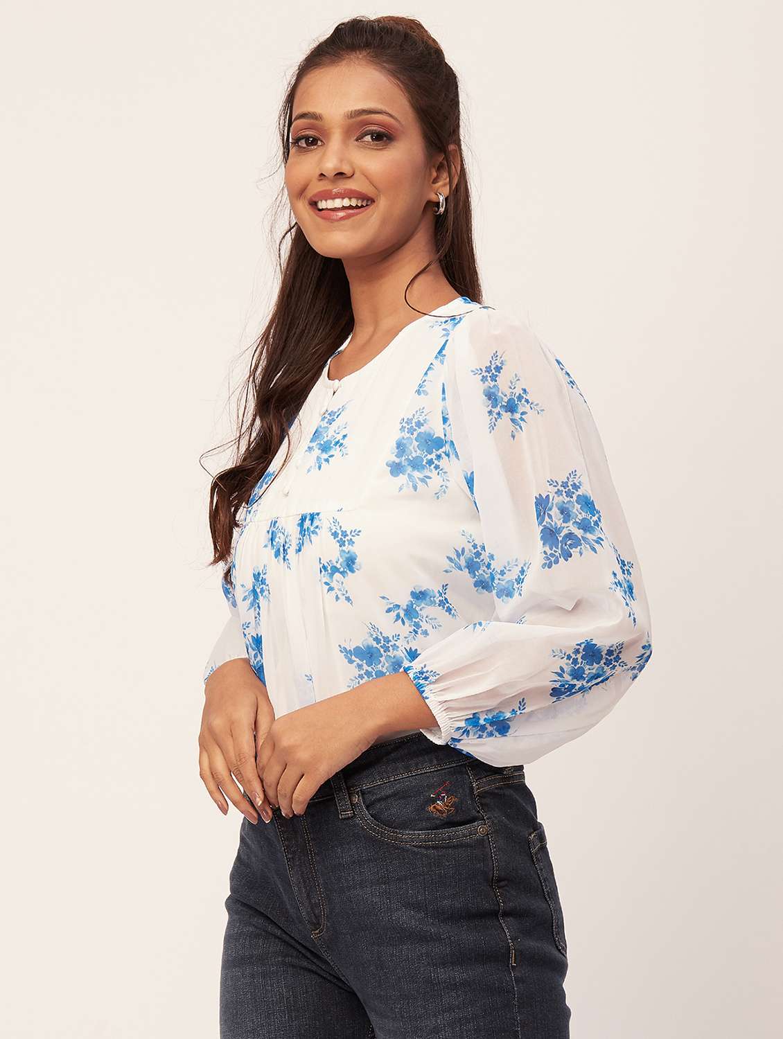 women floral print round neck top - 20387237 -  Standard Image - 3