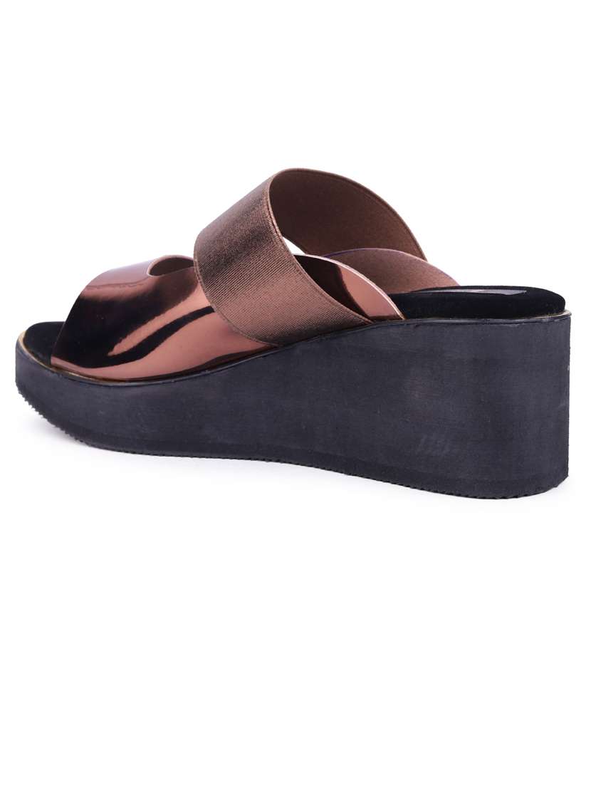 women slip on heels - 20387834 - Standard Image - 3