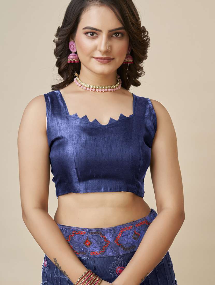 women's embroidered saree with blouse - 20394740 -  Standard Image - 3