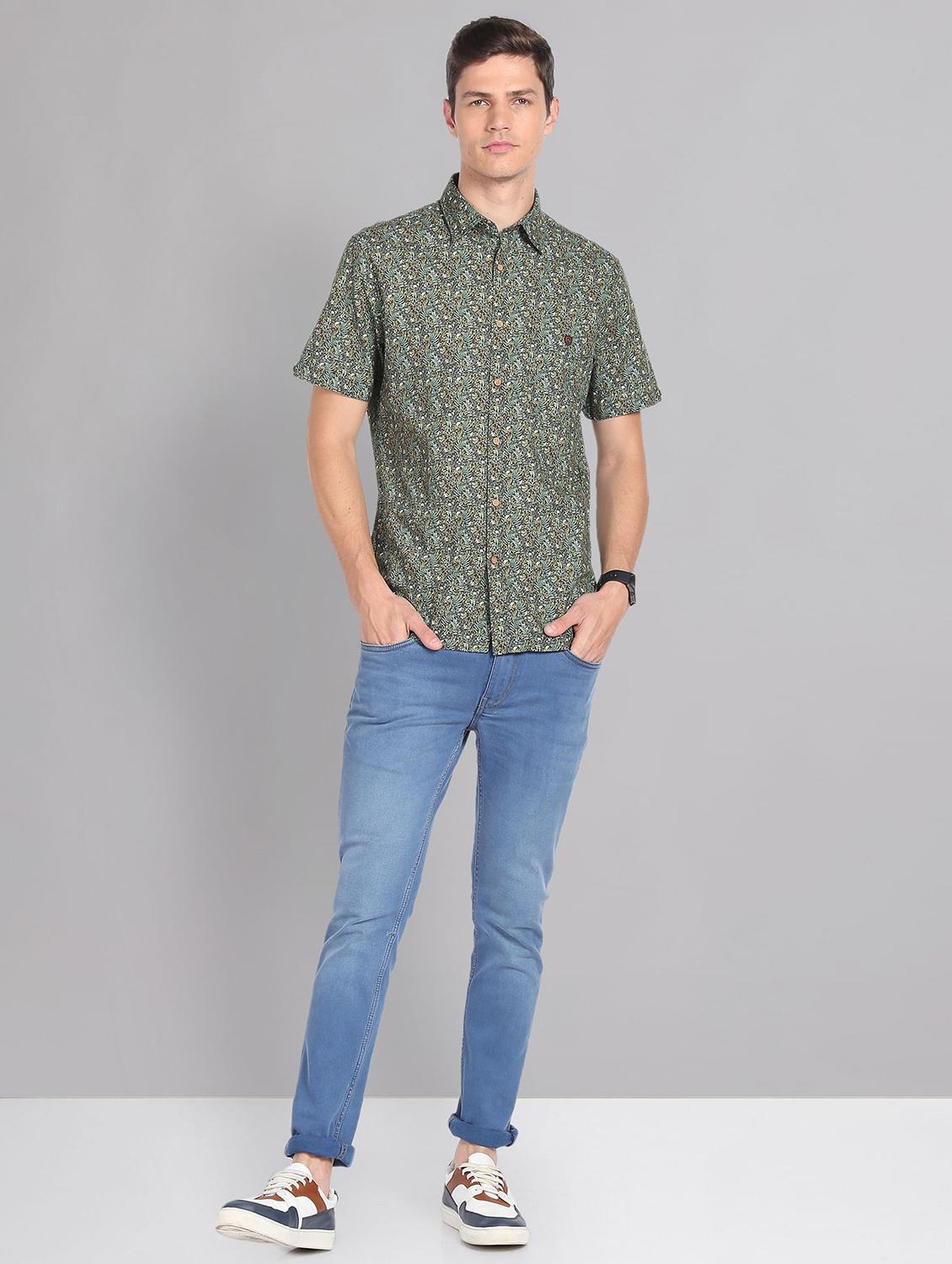men's short sleeves casual shirt - 20396479 - Standard Image - 3
