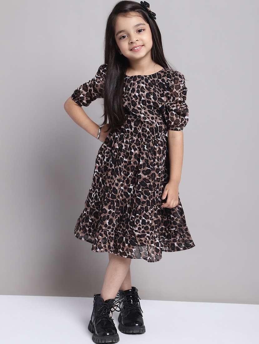 girls round neck puff sleeve frock