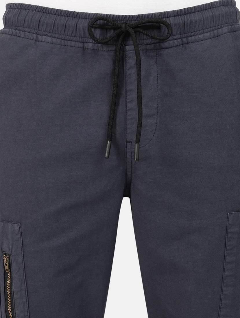 men mid rise solid cargos casual trouser - 20397320 -  Standard Image - 5