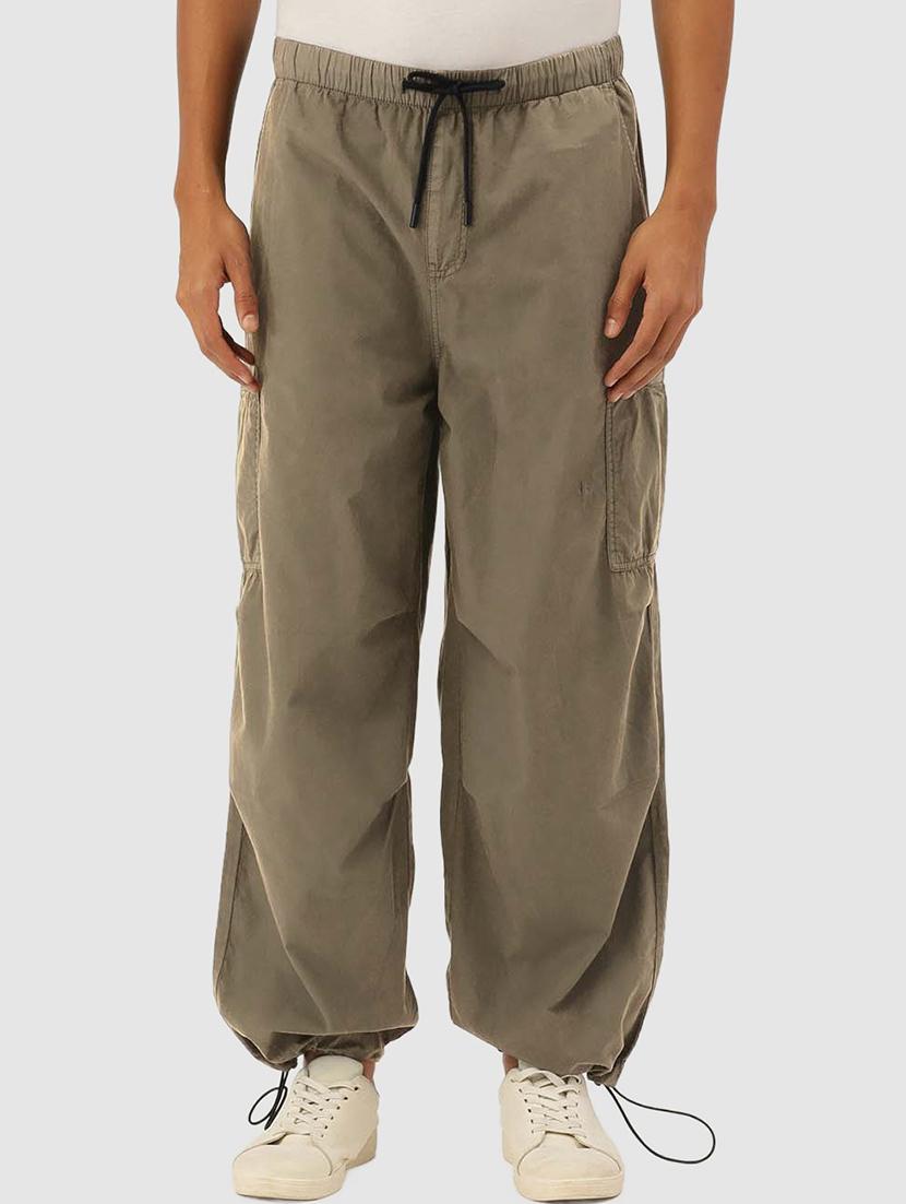 men solid tan cotton cargos casual trouser - 20397354 - Zoom Image - 0