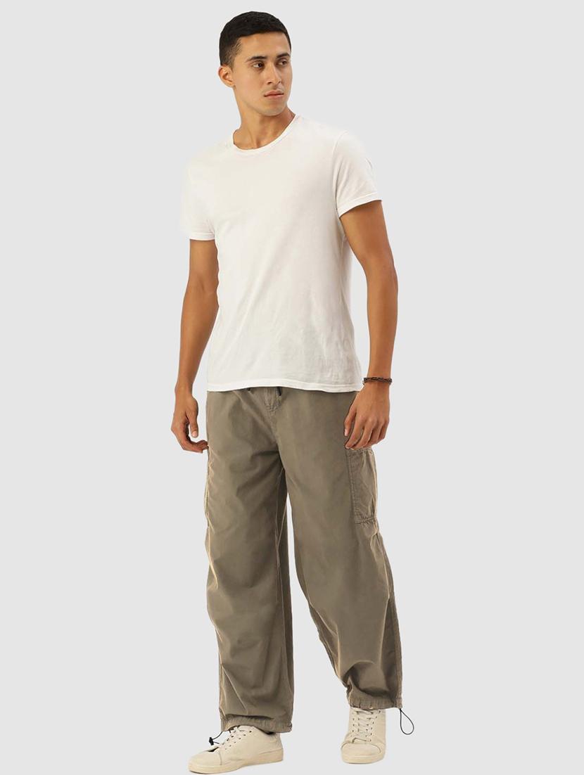 men solid tan cotton cargos casual trouser - 20397354 - Standard Image - 3