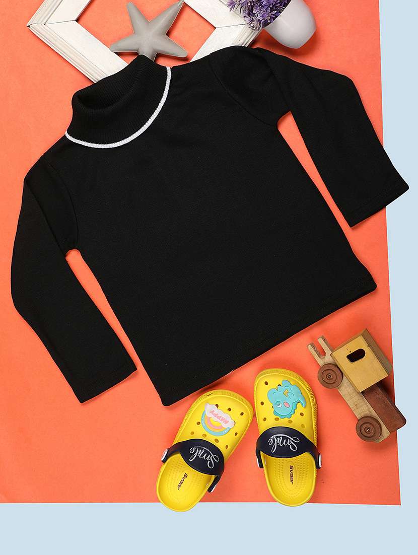 black acrylic chest print sweatshirt