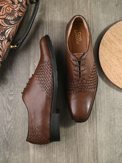 men textured lace-up oxfords shoes - 20404186 - Standard Image - 0