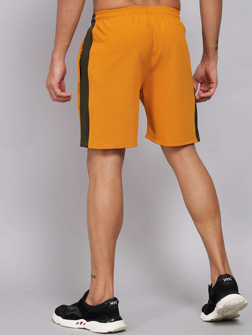 men mid rise typographic printed shorts - 20409234 -  Standard Image - 3