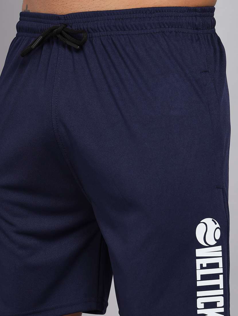 men mid rise typographic printed shorts - 20409238 -  Standard Image - 5