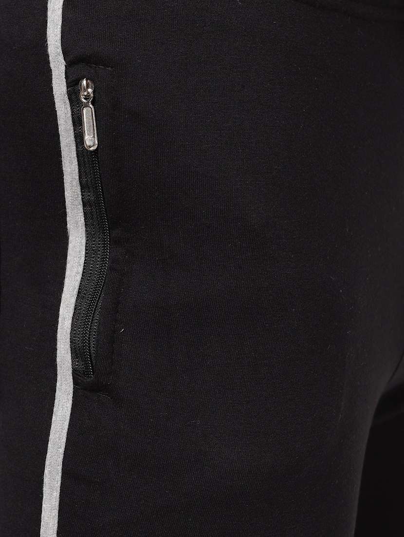 men mid rise solid shorts - 20410154 -  Standard Image - 5